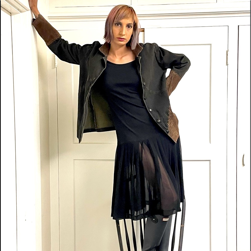 Ann Tjian for Kenar Petites Black Dress With Sheer Skirting Size Small